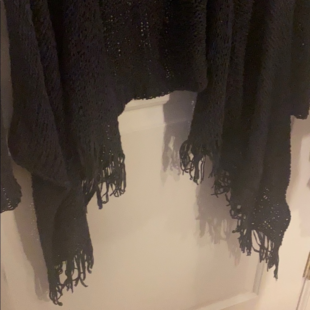 Cardigan - Picture 2 of 4